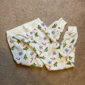 Wet seal size medium fuzzy christmas pajama joggers